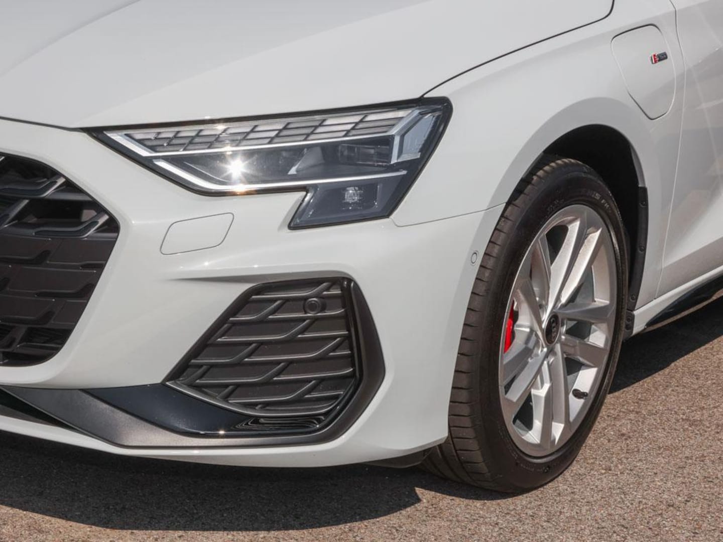Bild über Audi A3 Sportback TFSI e TFSI e 200 kW S tronic - für weitere Informationen kontaktieren Sie den Audi Partner