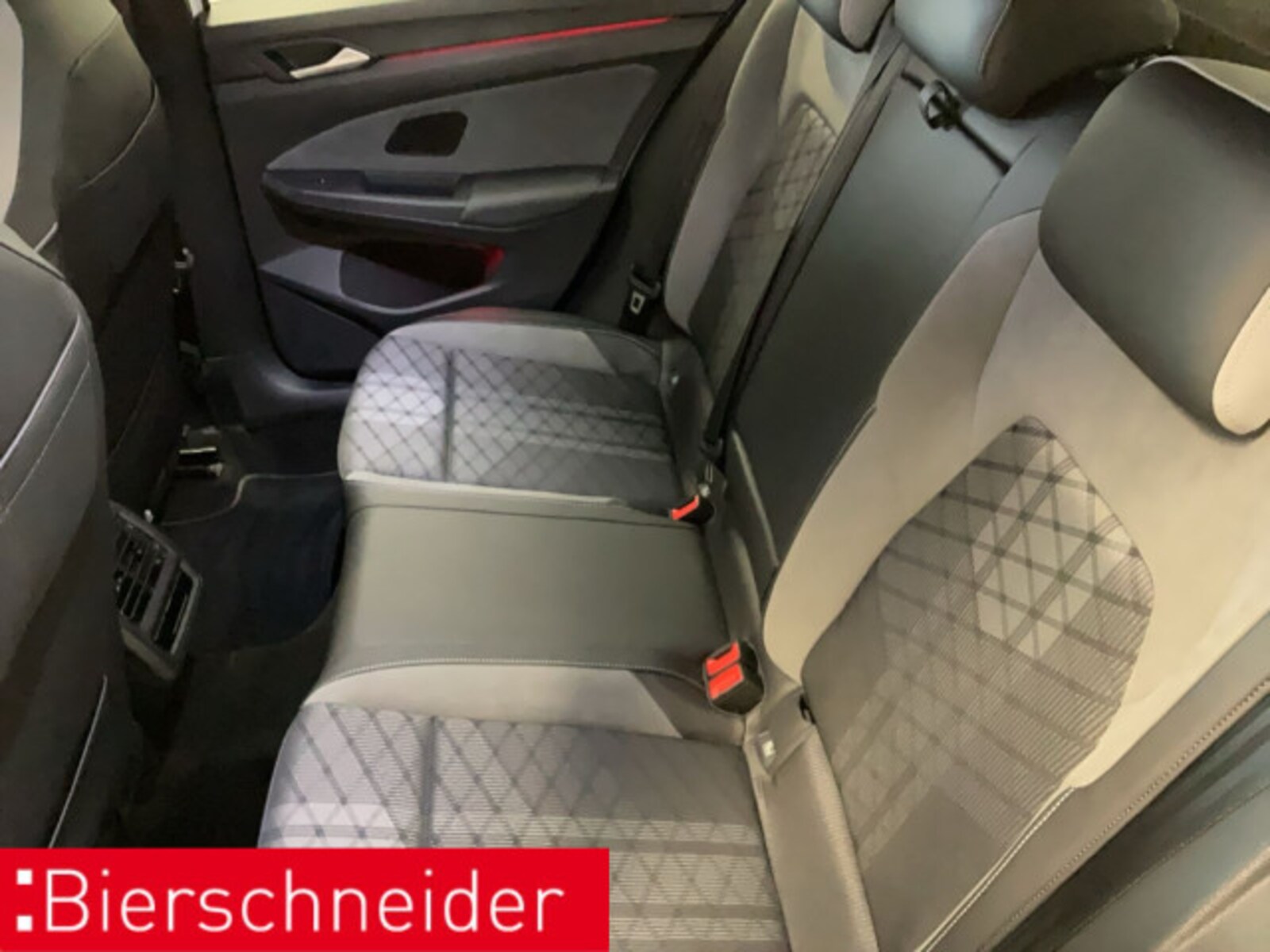 Volkswagen Golf – Bild 13