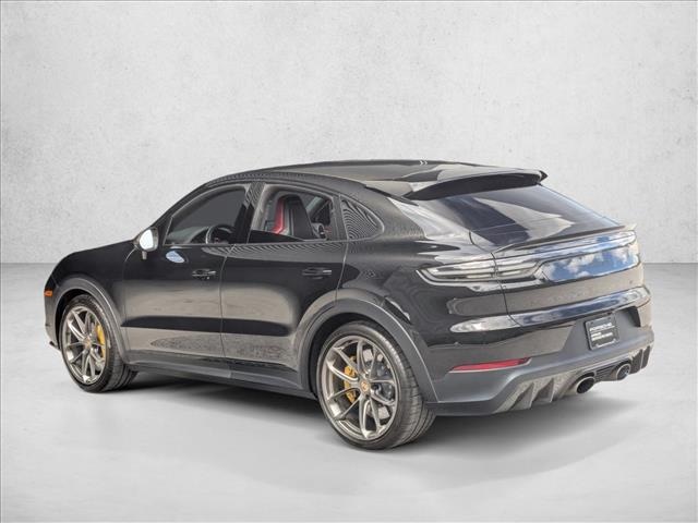2022 Porsche Cayenne Coupé