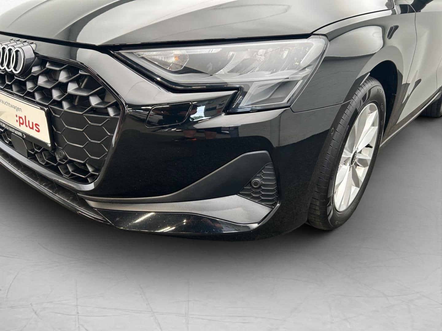 Bild über Audi A3 Sportback 35 TFSI S tronic - für weitere Informationen kontaktieren Sie den Audi Partner