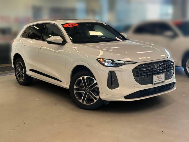 Photo of 2025 Audi Q5