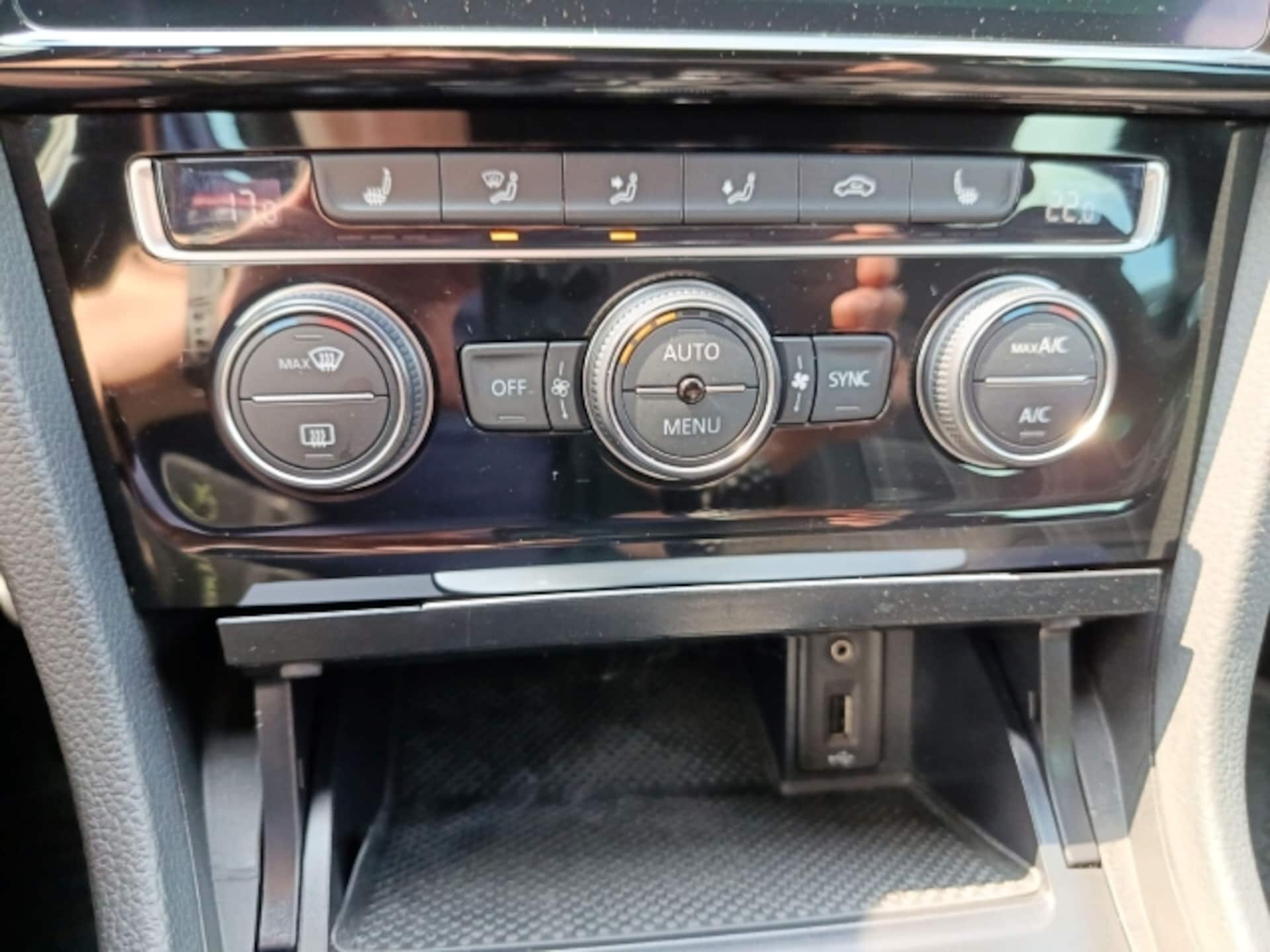Volkswagen Golf Variant GTD