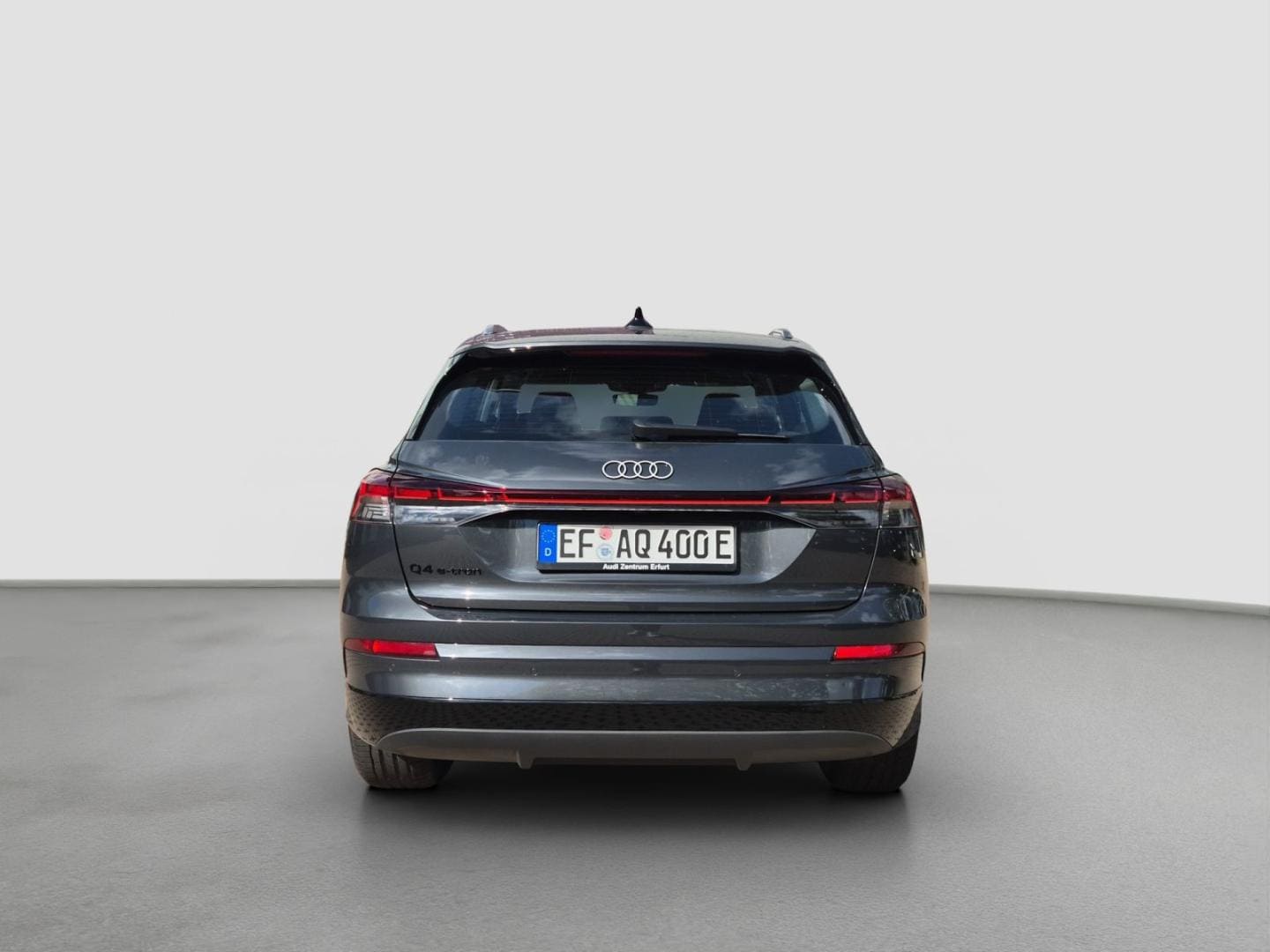 Bild über Audi Q4 SUV e-tron e-tron performance 210 kW - für weitere Informationen kontaktieren Sie den Audi Partner