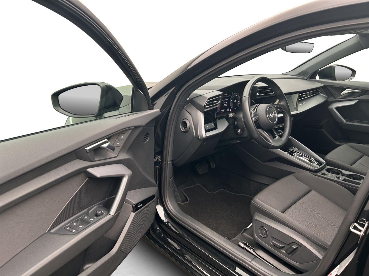 Bild über Audi A3 Sportback 35 TFSI S tronic - für weitere Informationen kontaktieren Sie den Audi Partner