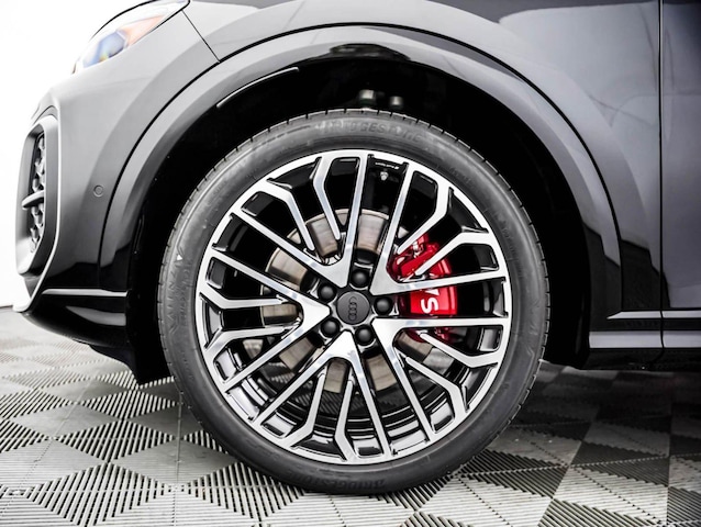 2026 Audi SQ5
