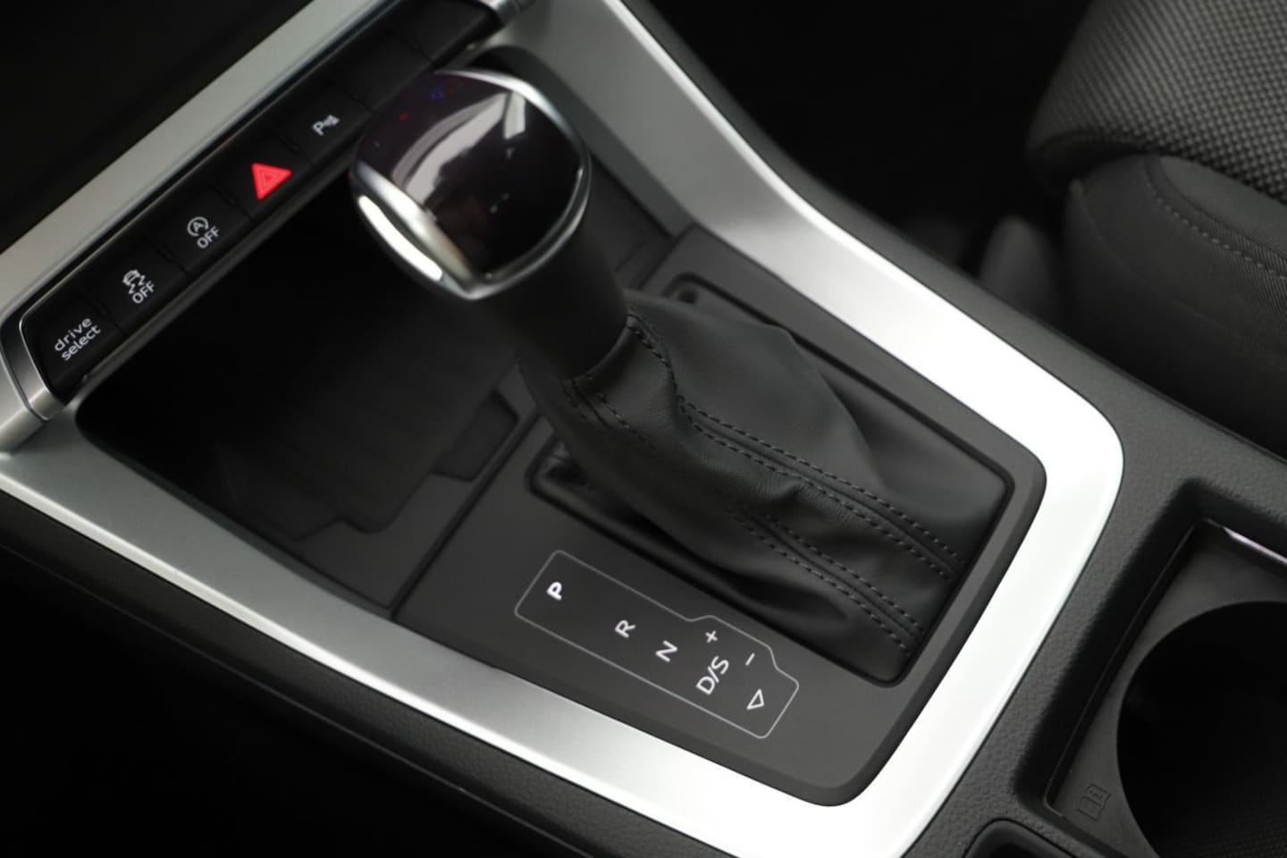Bild über Audi Q3 Sportback S line 35 TFSI S tronic - für weitere Informationen kontaktieren Sie den Audi Partner