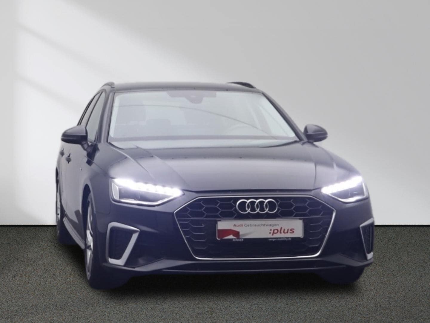 Image about Audi A4 Avant S line 35 TFSI S tronic