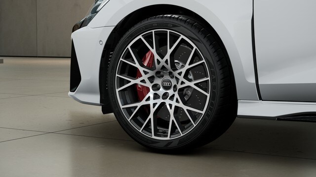 Image about Audi RS 3 Limousine TFSI quattro S tronic