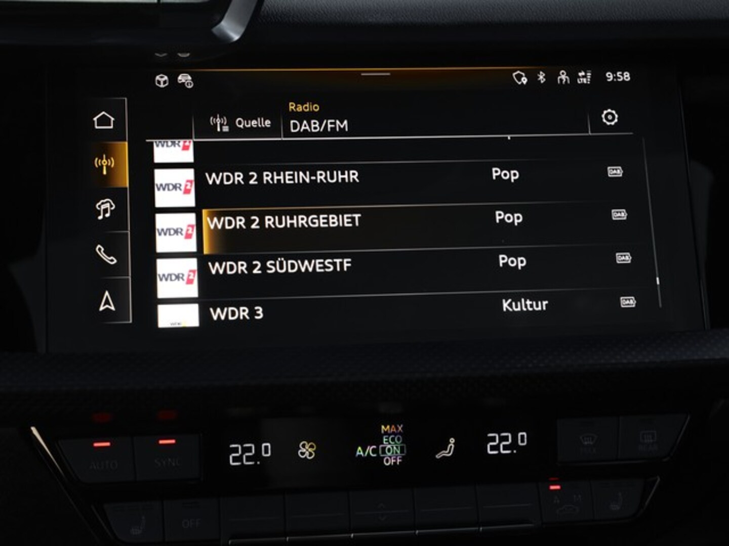 Bild über Audi RS 3 Sportback TFSI quattro 294 kW S tronic - für weitere Informationen kontaktieren Sie den Audi Partner
