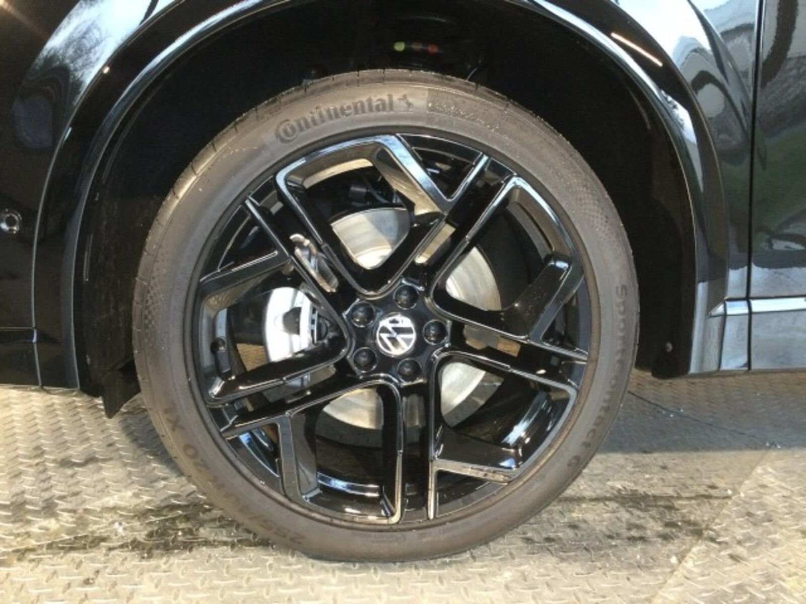 Volkswagen Tiguan – Bild 11
