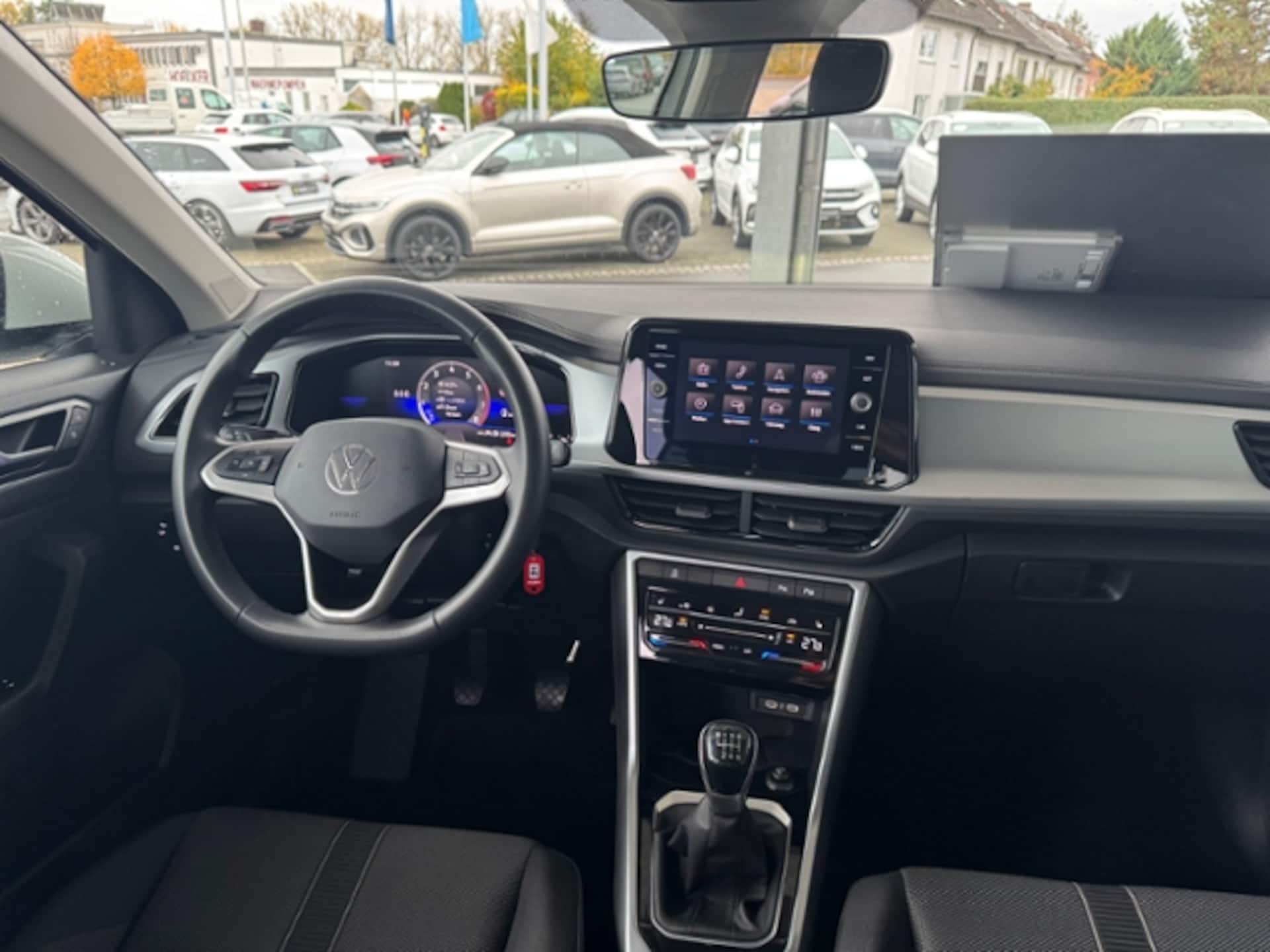 Volkswagen T-Roc Life