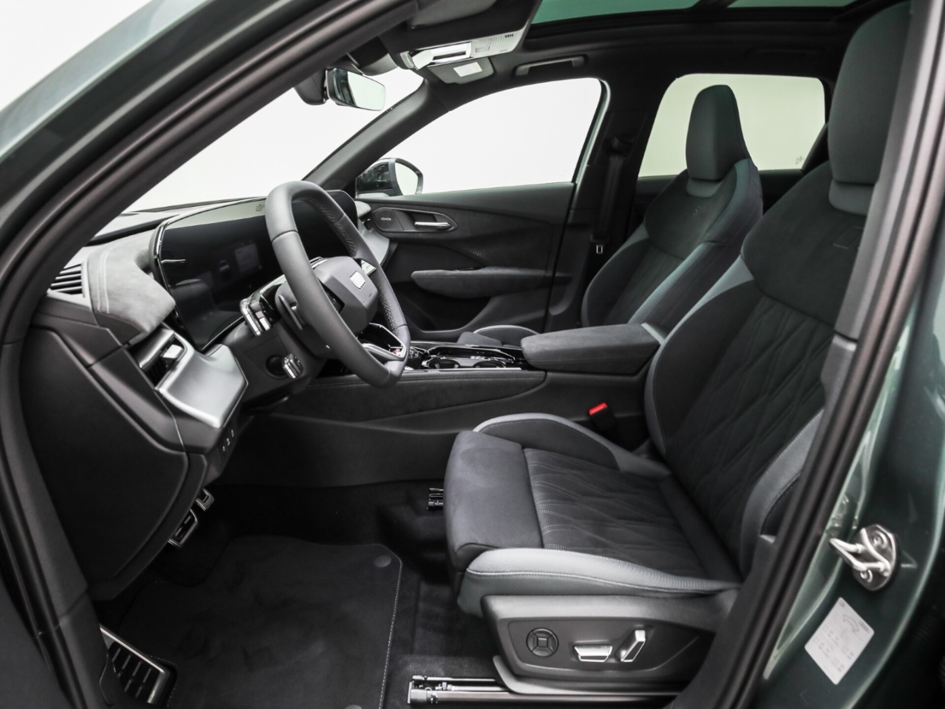 Audi Q3 SUV e-hybrid