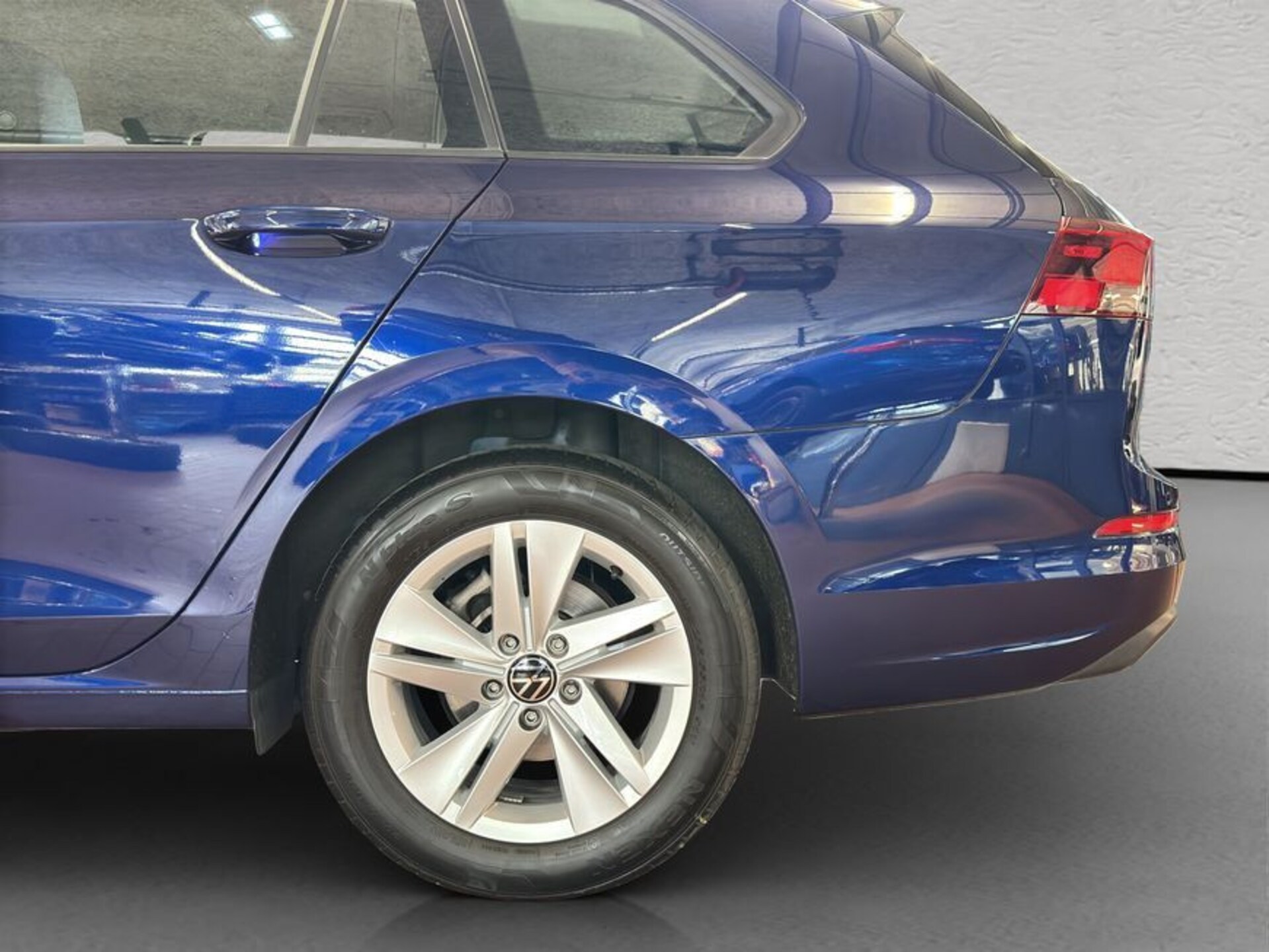 Volkswagen Golf Variant Life