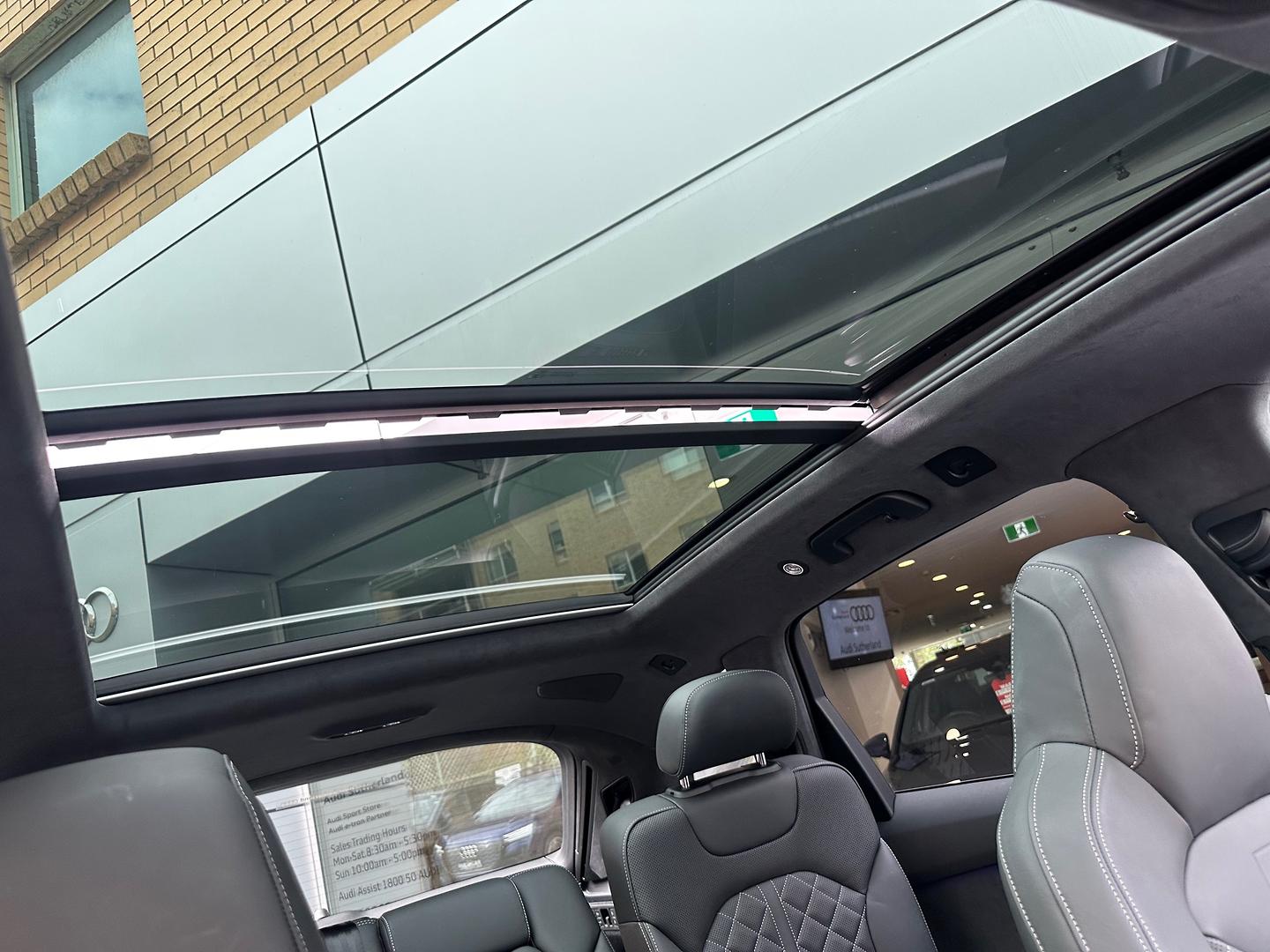 Image about Audi SQ7 SQ7 TFSI 373 kW tiptronic