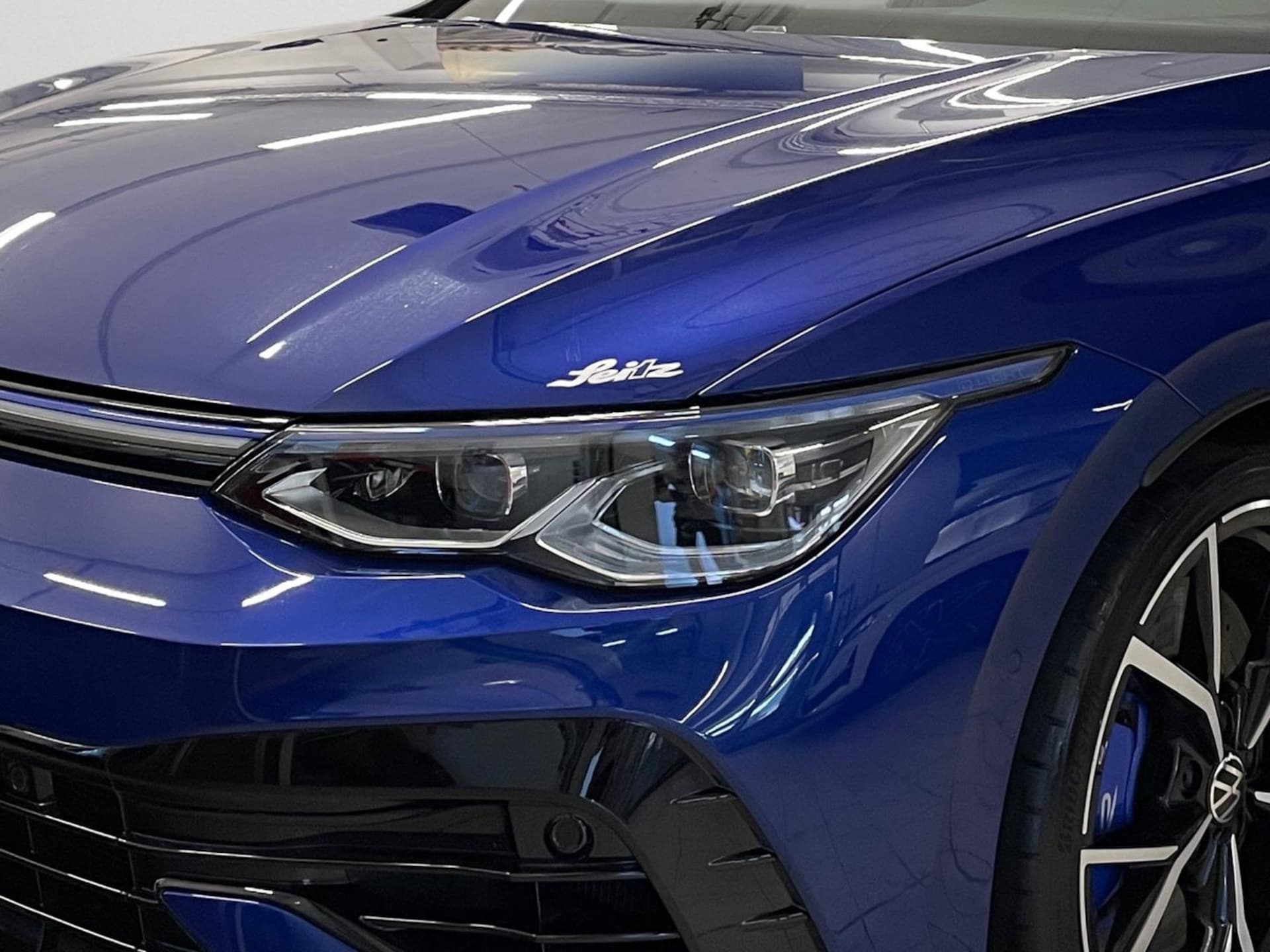 Volkswagen Golf R
