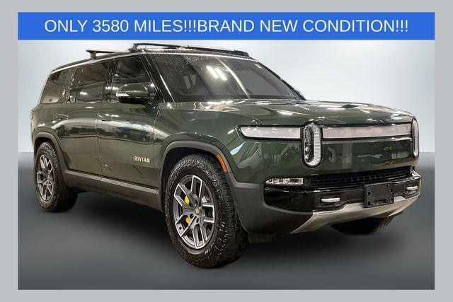 2023 Rivian R1S