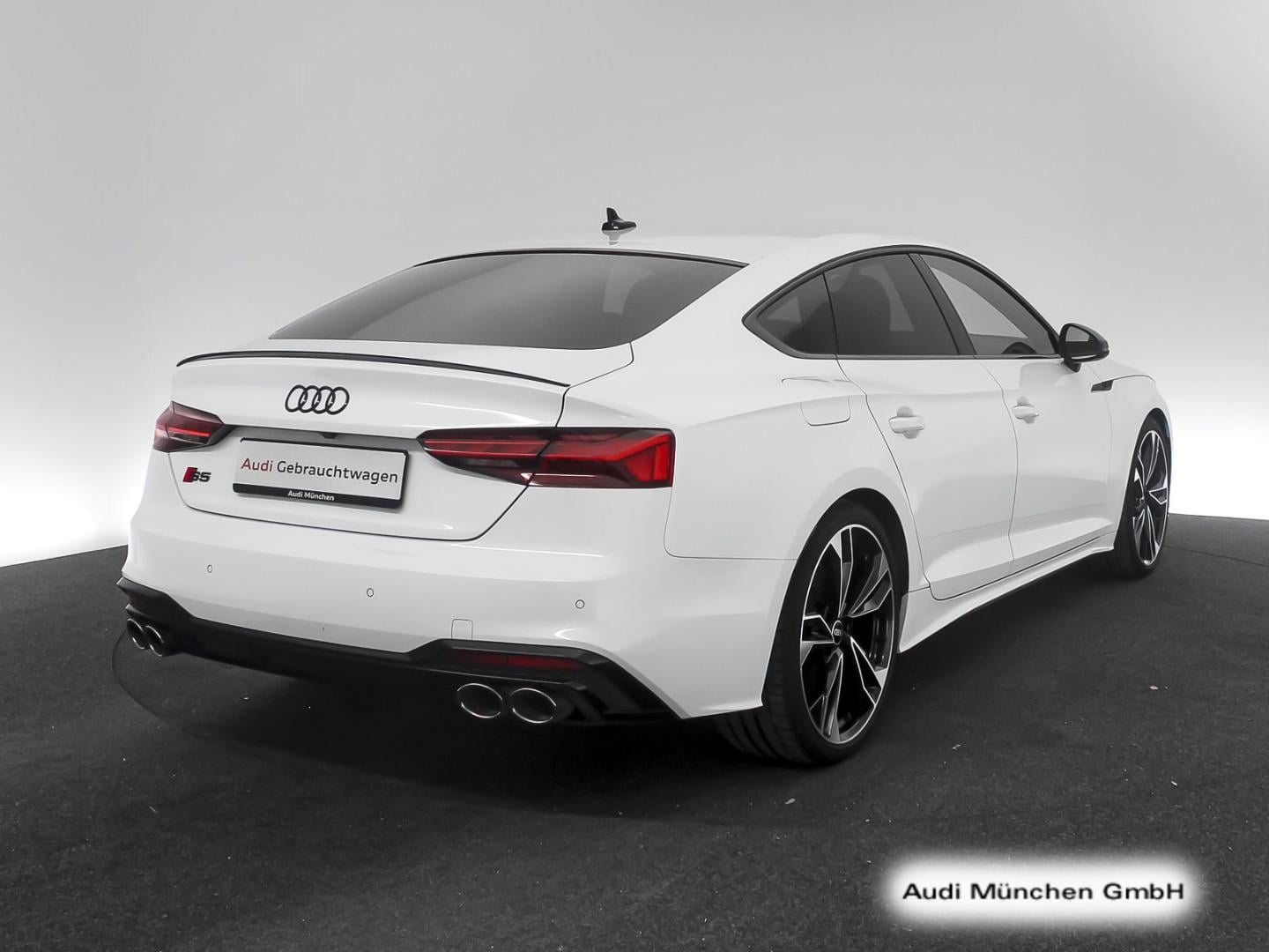 Bild über - für weitere Informationen kontaktieren Sie den Audi Partner