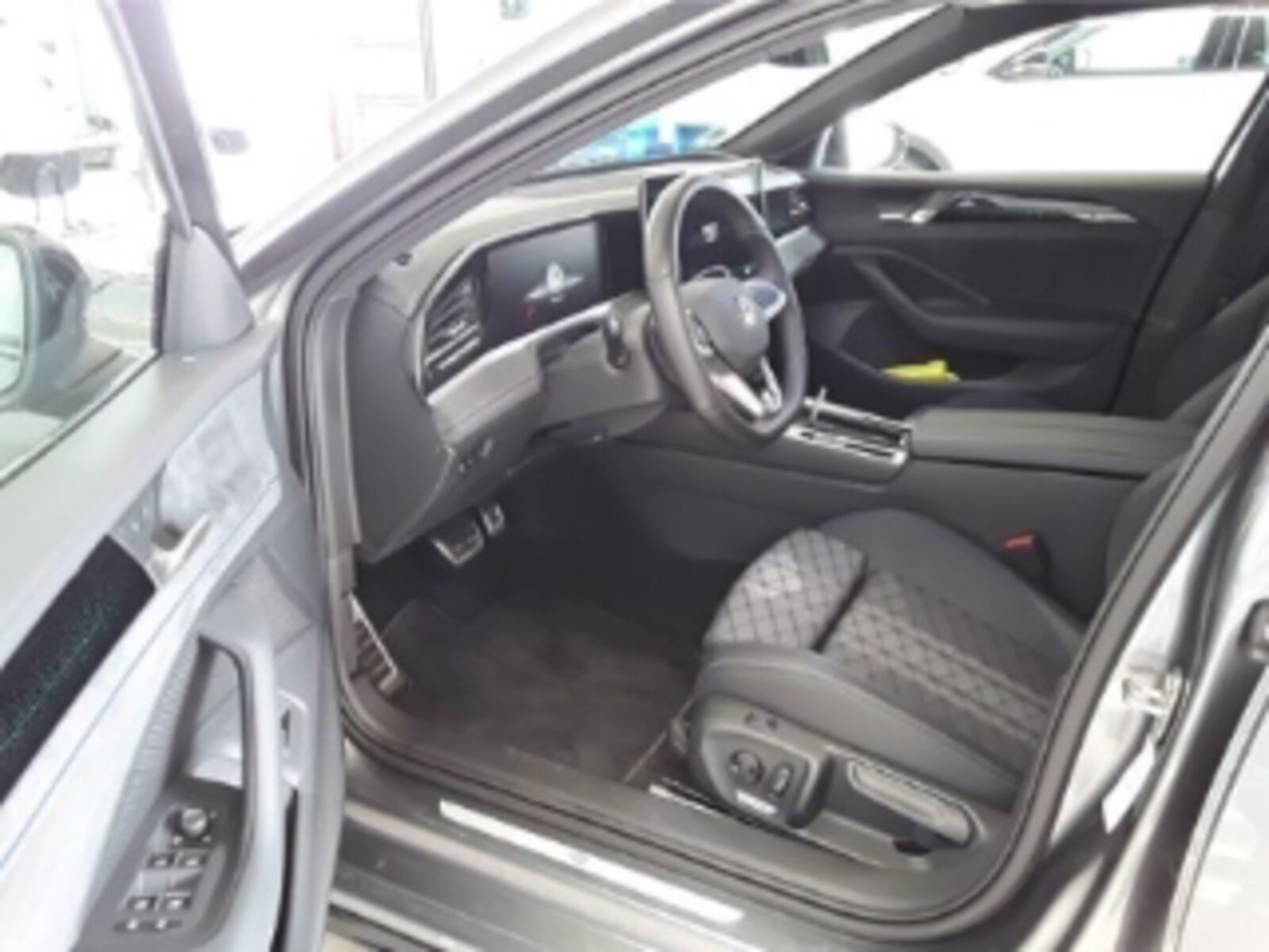 Volkswagen Passat – Bild 8