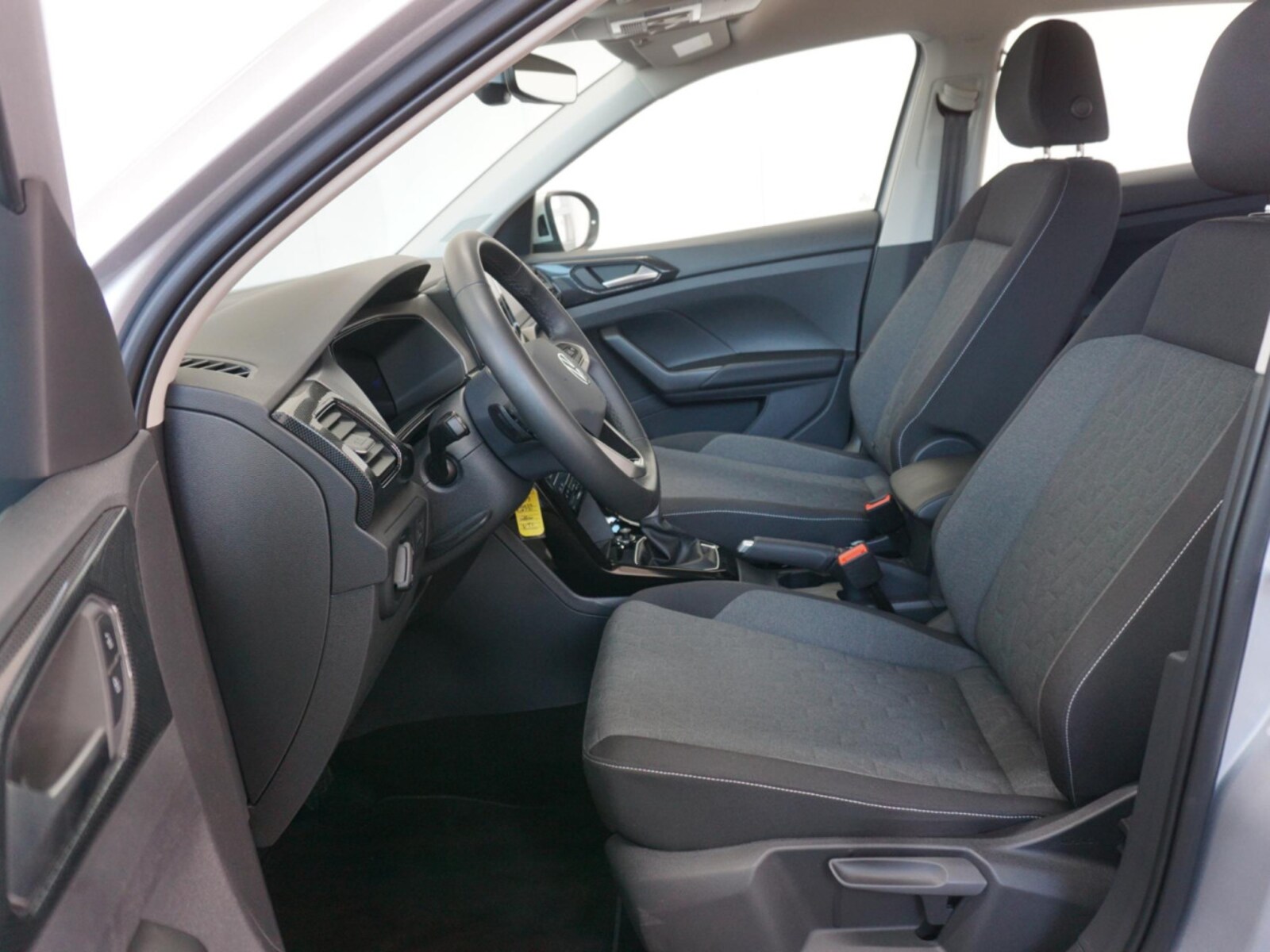 Volkswagen T-Cross – Bild 9