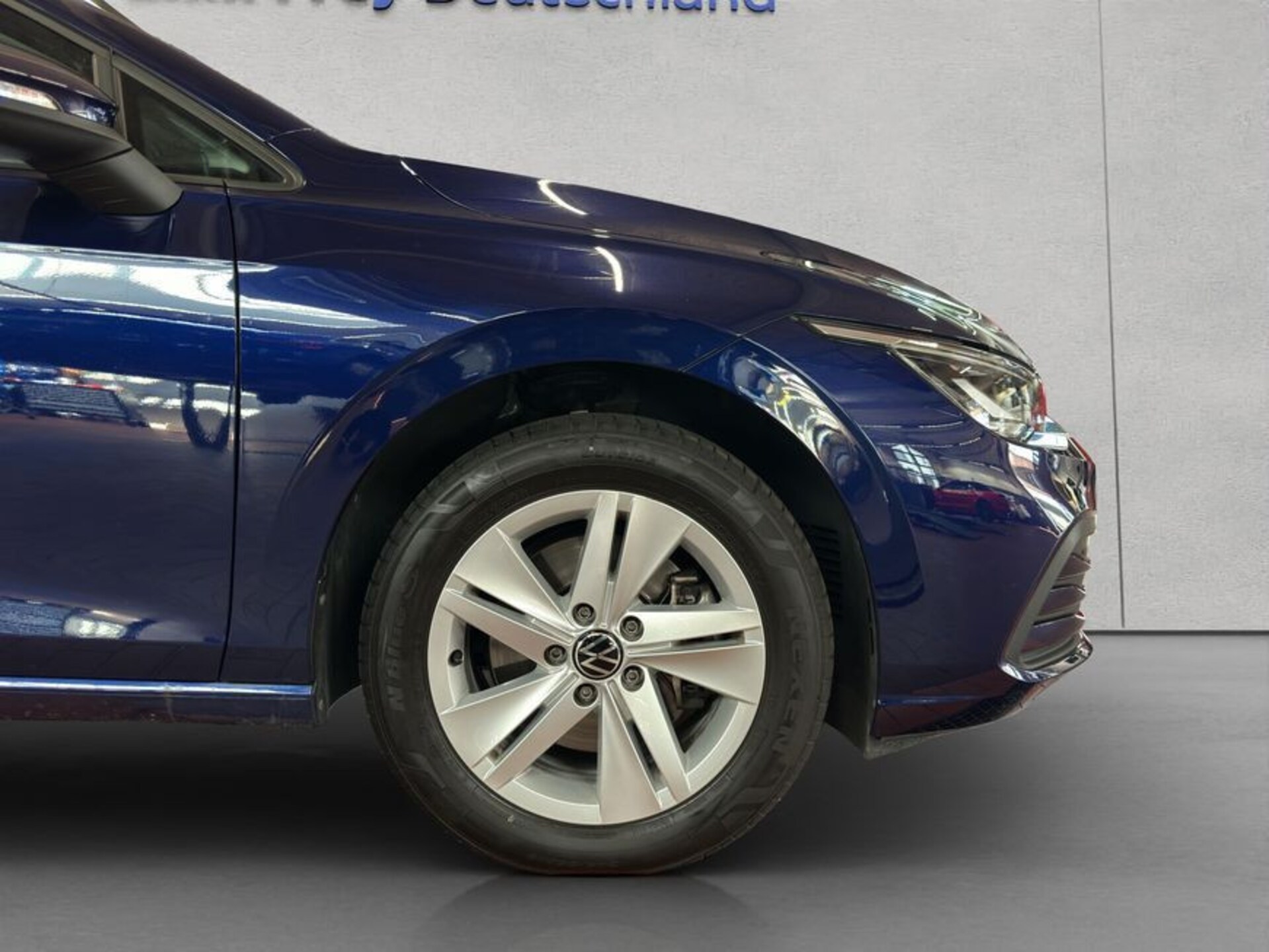 Volkswagen Golf Variant Life
