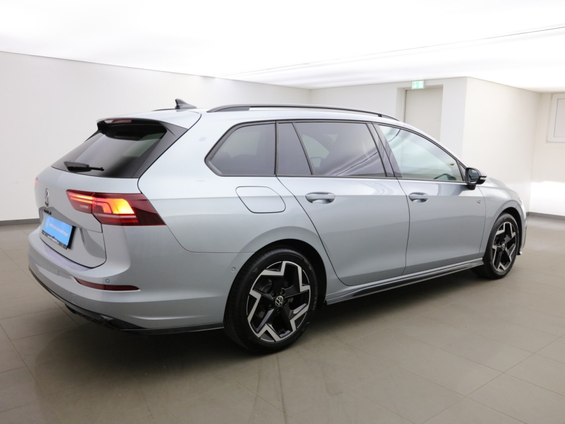 Volkswagen Golf Variant R-Line
