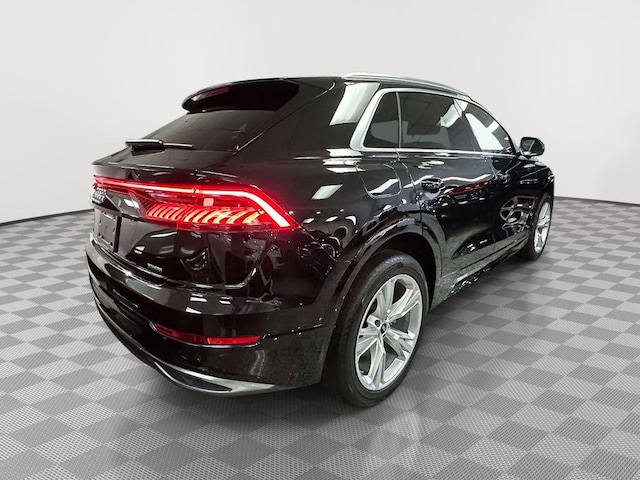 2023 Audi Q8
