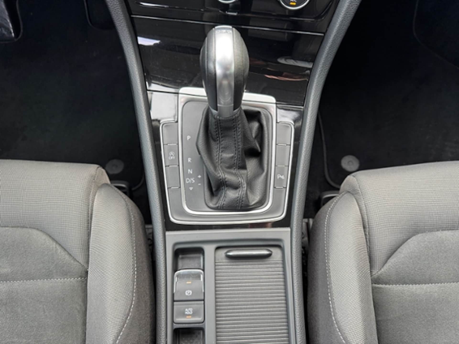 Volkswagen Golf Highline