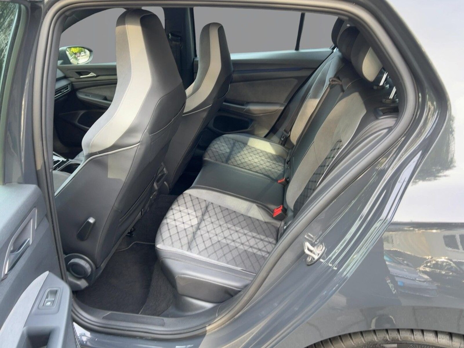 Volkswagen Golf – Bild 9