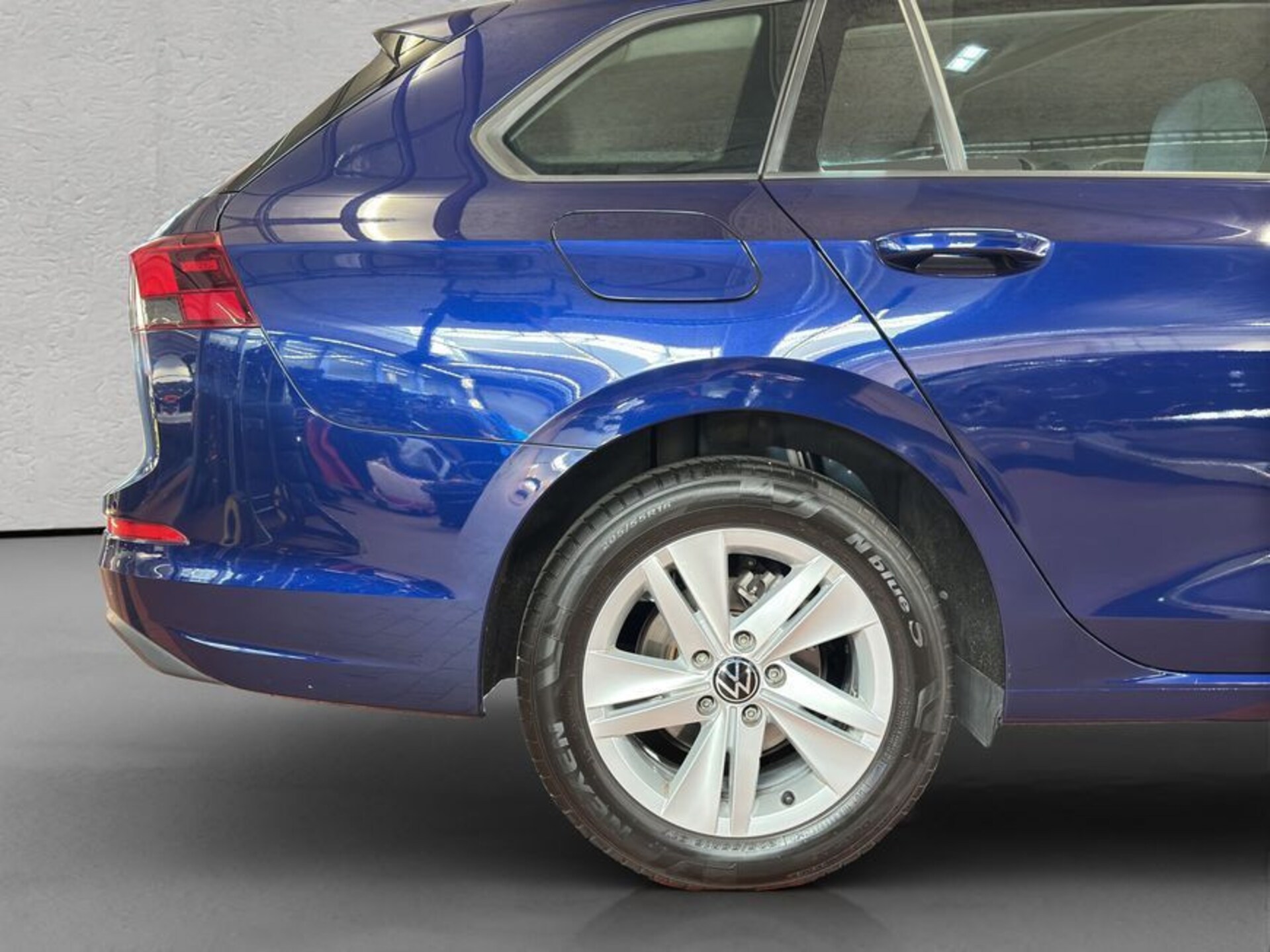Volkswagen Golf Variant Life