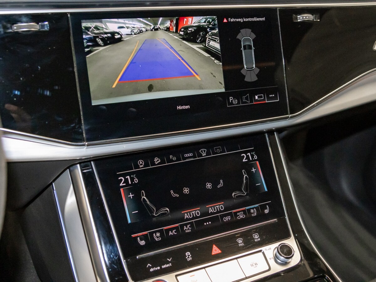 Image about Audi SQ7 TFSI quattro tiptronic