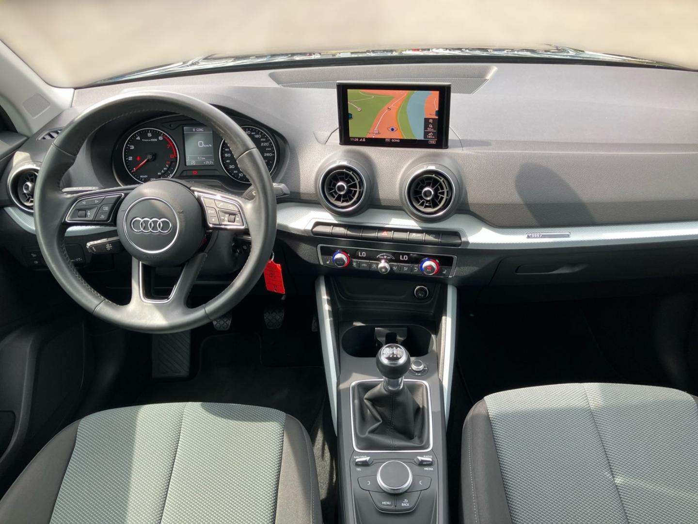 Image about Audi Q2 design 30 TFSI Schaltgetriebe