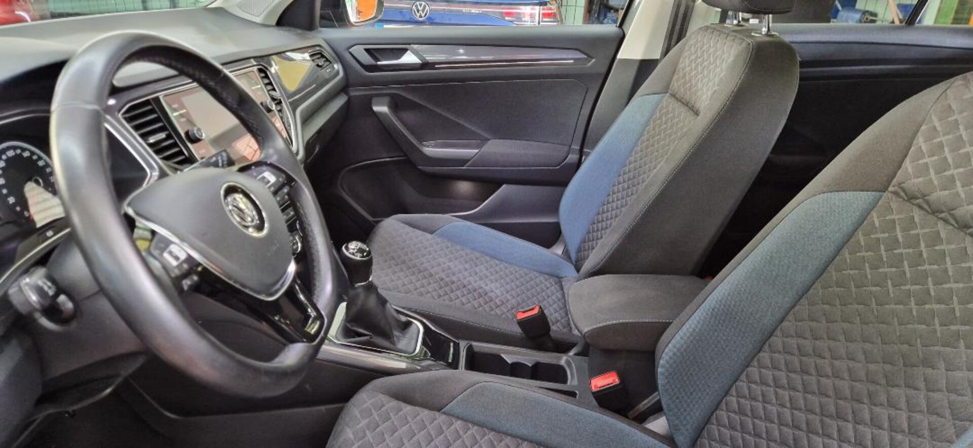 Volkswagen T-Roc IQ.DRIVE