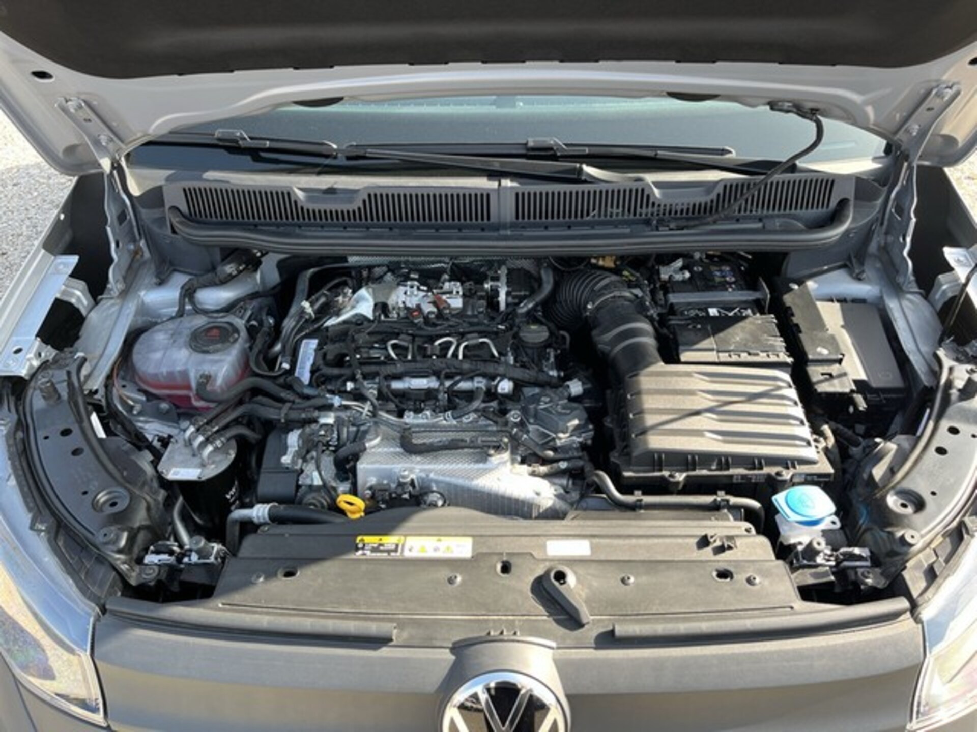 Volkswagen Caddy Basis-Modell