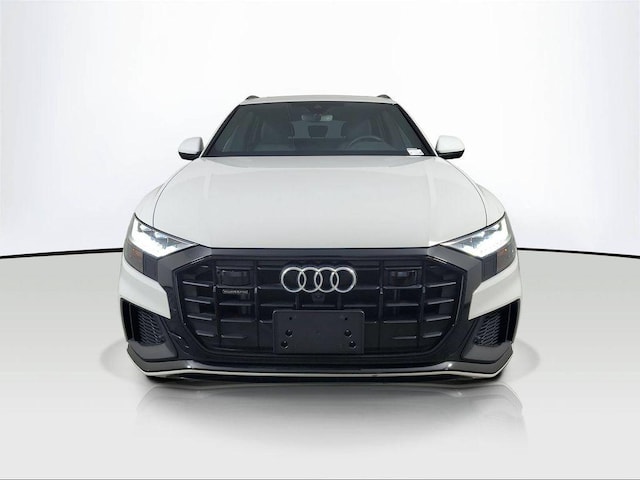 2023 Audi Q8
