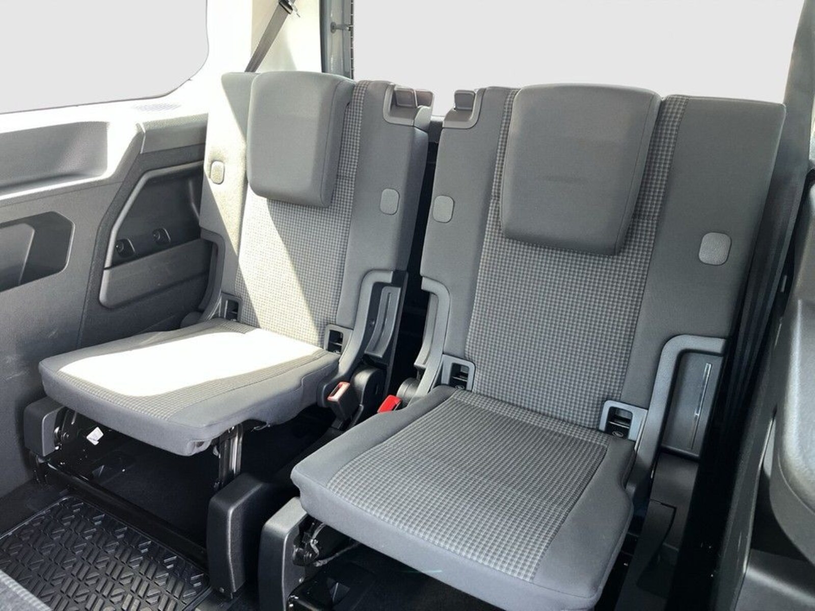 Volkswagen Caddy Maxi – Bild 22