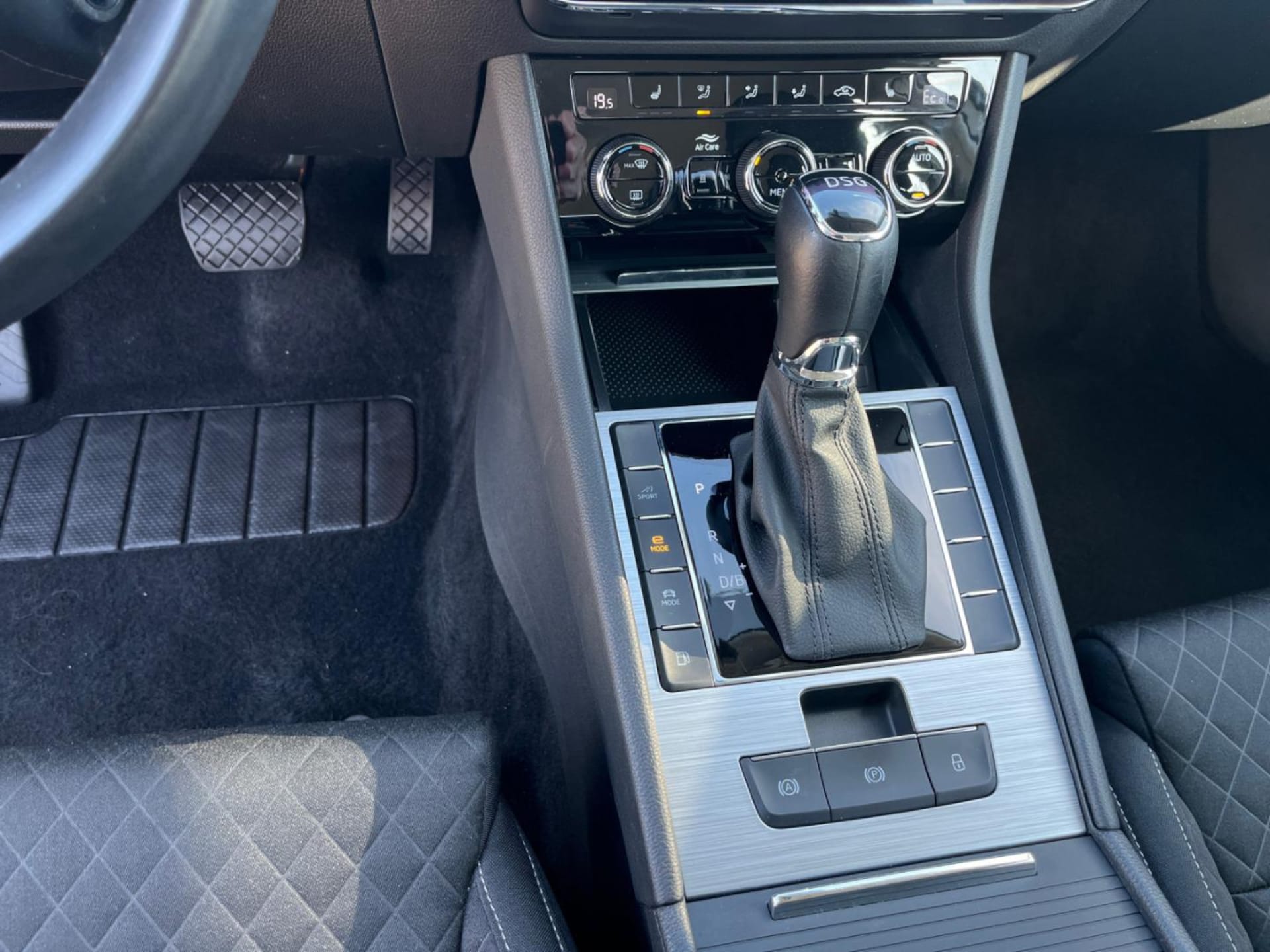 Skoda Superb Combi Ambition
