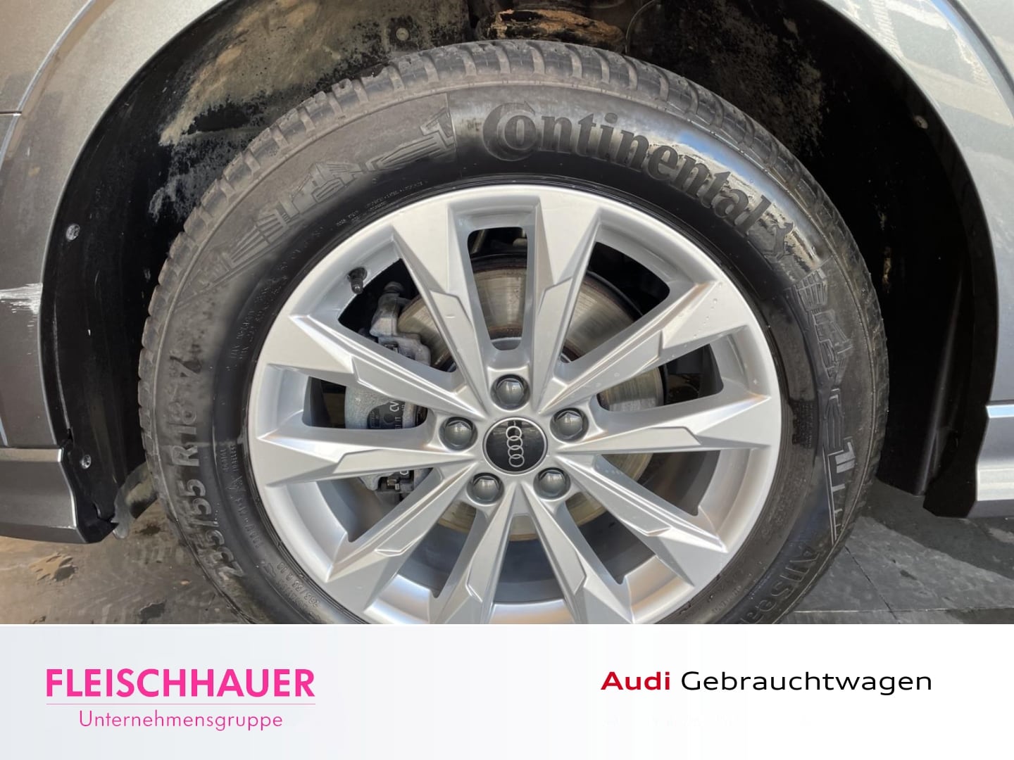Bild über Audi Q3 S line 35 TFSI S tronic - für weitere Informationen kontaktieren Sie den Audi Partner