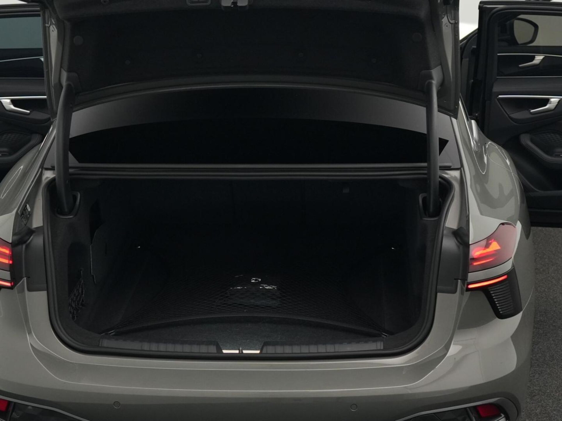 Audi A6 Limousine