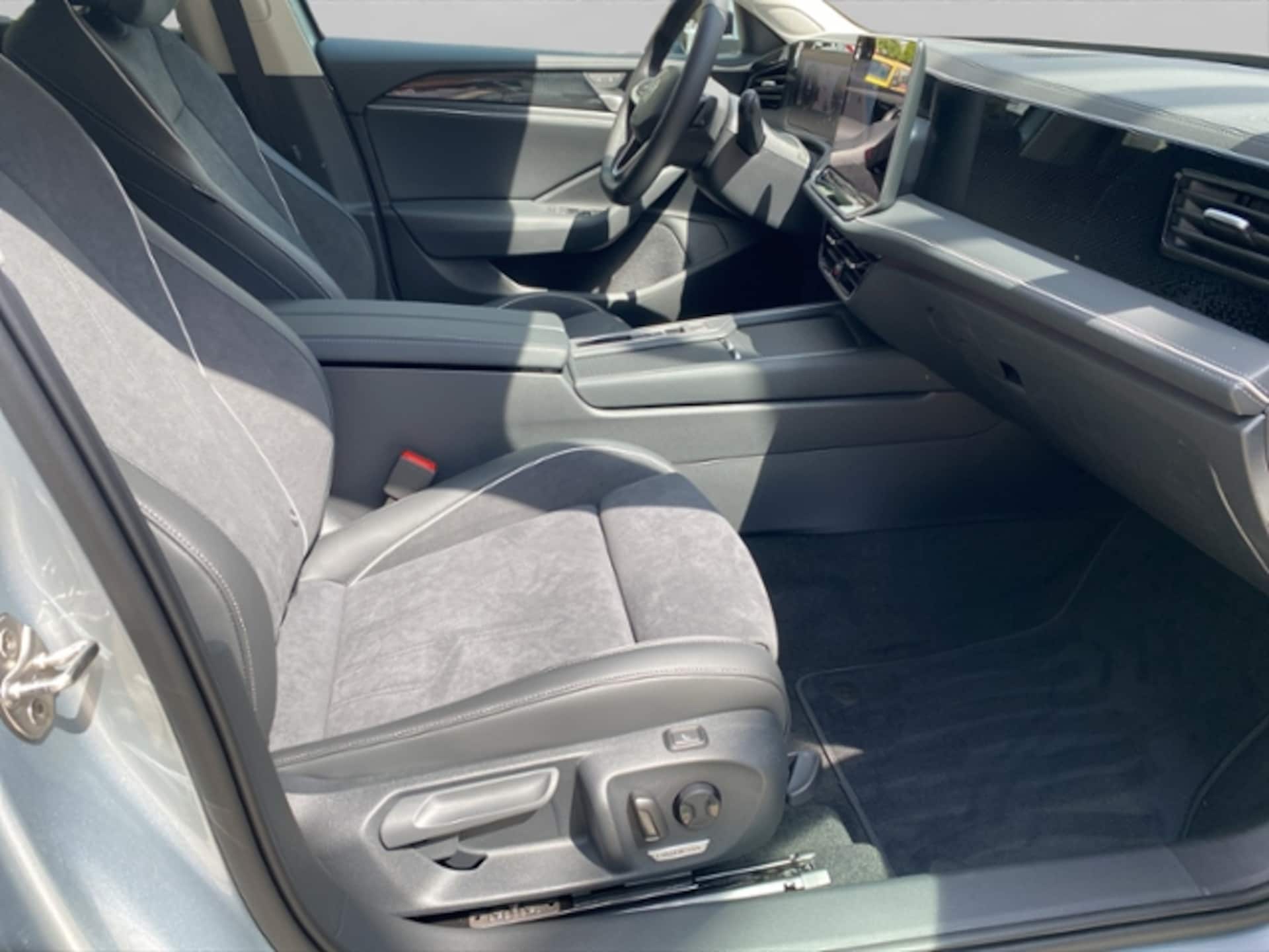 Volkswagen Passat Business