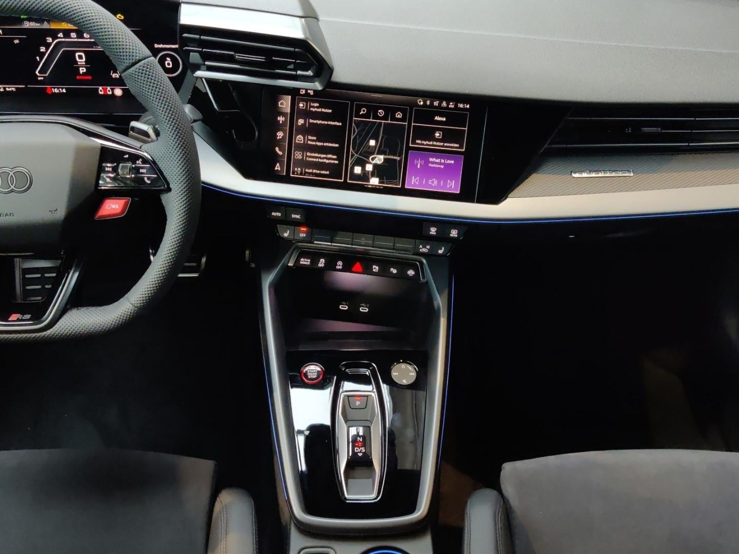 Bild über Audi RS 3 Sportback TFSI quattro 294 kW S tronic - für weitere Informationen kontaktieren Sie den Audi Partner