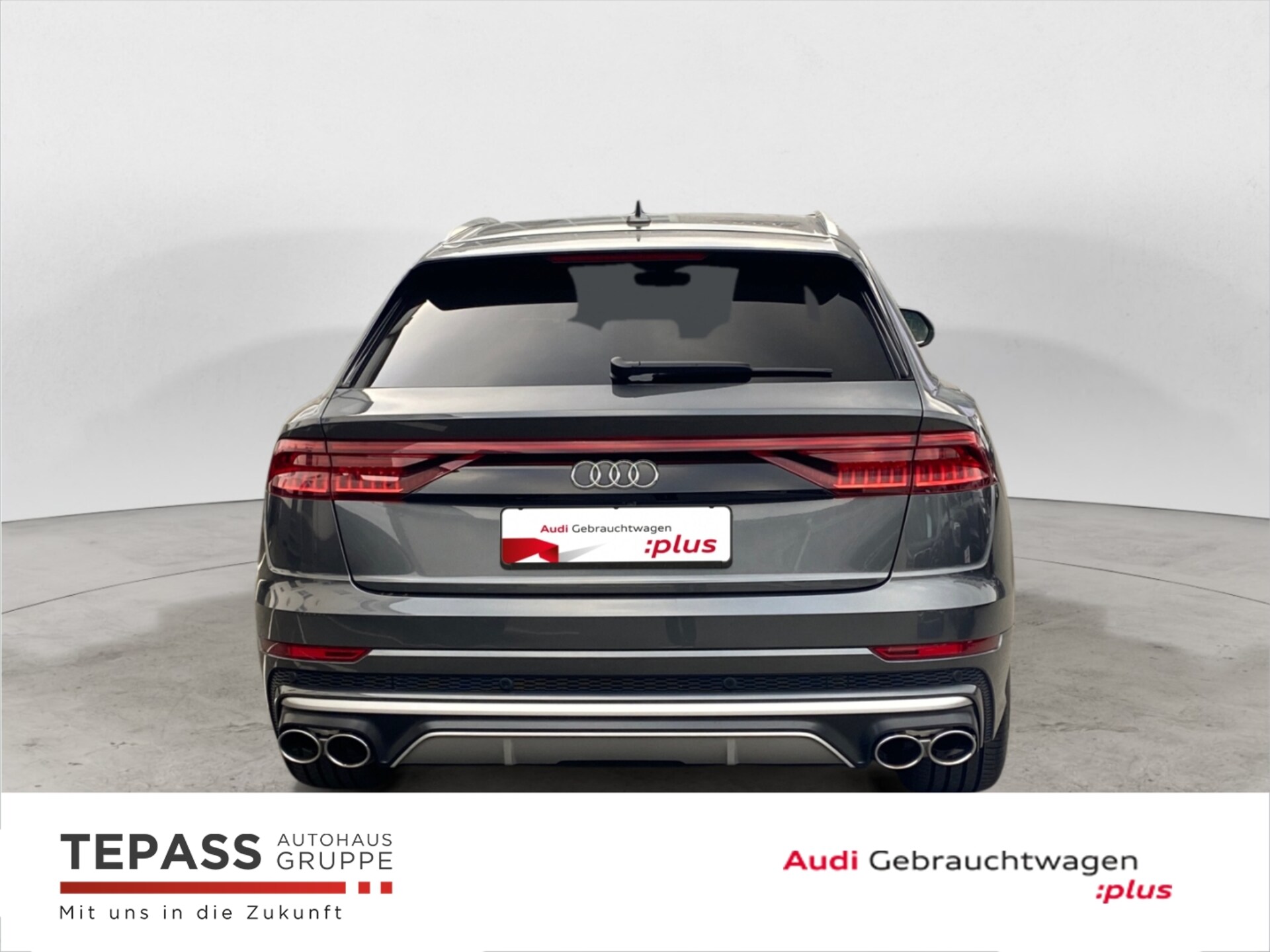 Audi SQ8 SUV