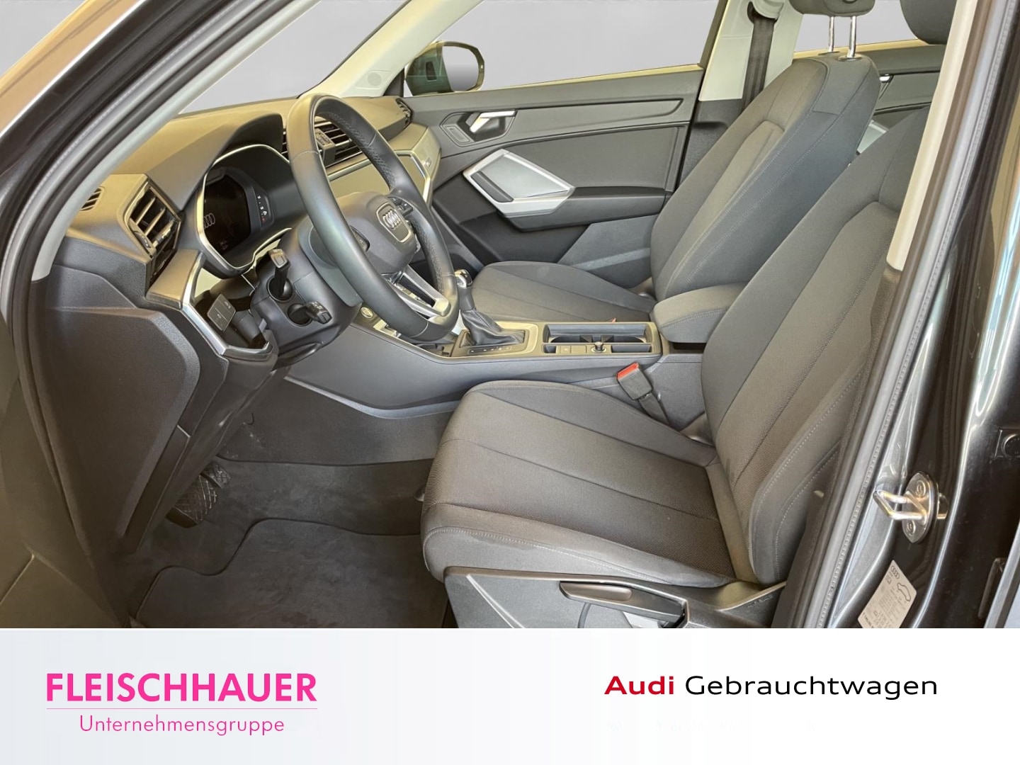 Bild über Audi Q3 S line 35 TFSI S tronic - für weitere Informationen kontaktieren Sie den Audi Partner