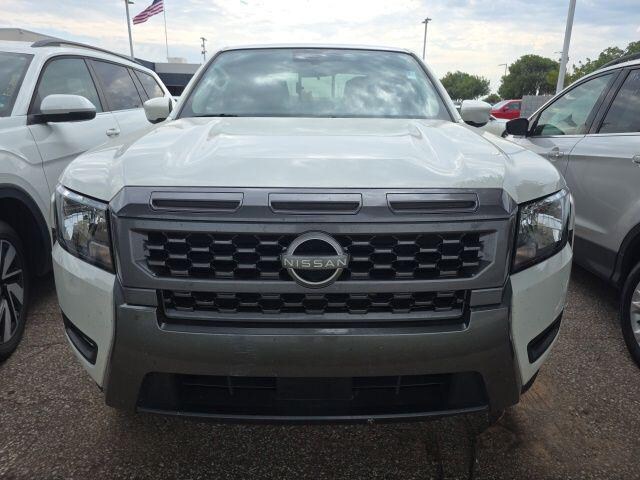 2025 Nissan Frontier