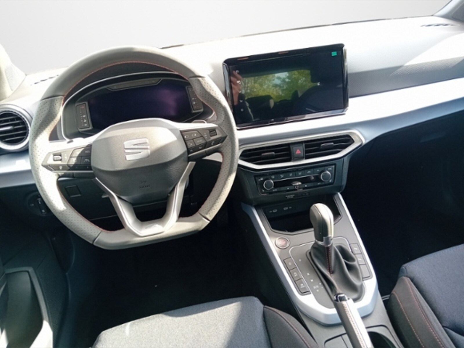 SEAT Arona – Bild 14