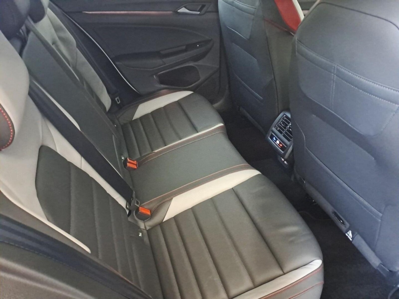 Volkswagen Golf – Bild 16