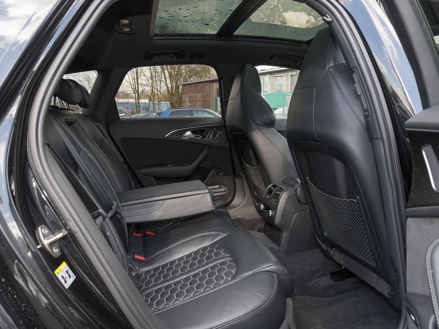 Image about Audi RS 6 Avant 4.0 TFSI quattro tiptronic 8-stufig