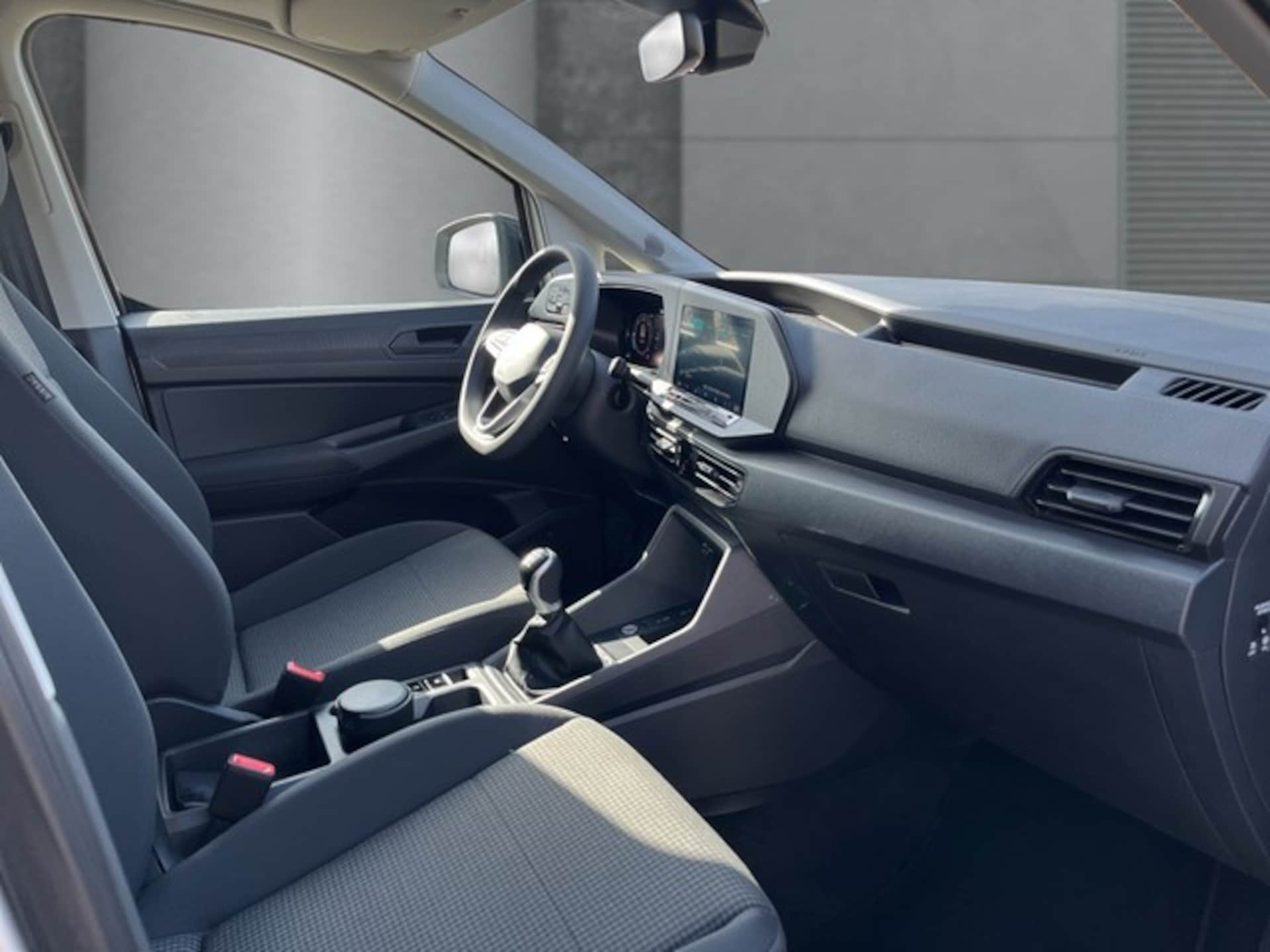 Volkswagen Caddy Basis-Modell