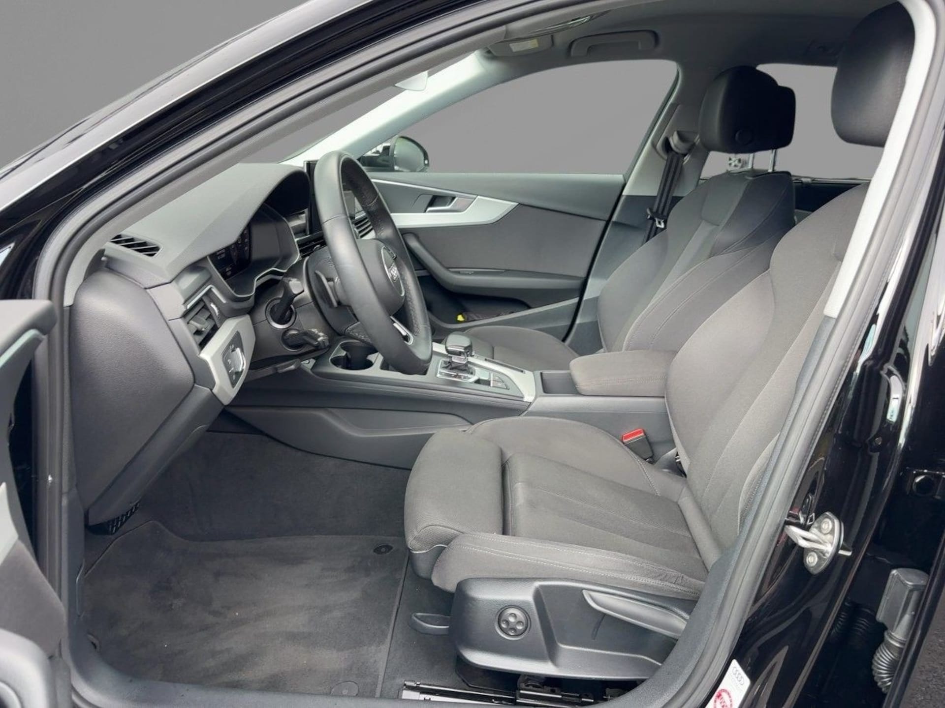 Audi A4 Avant Advanced