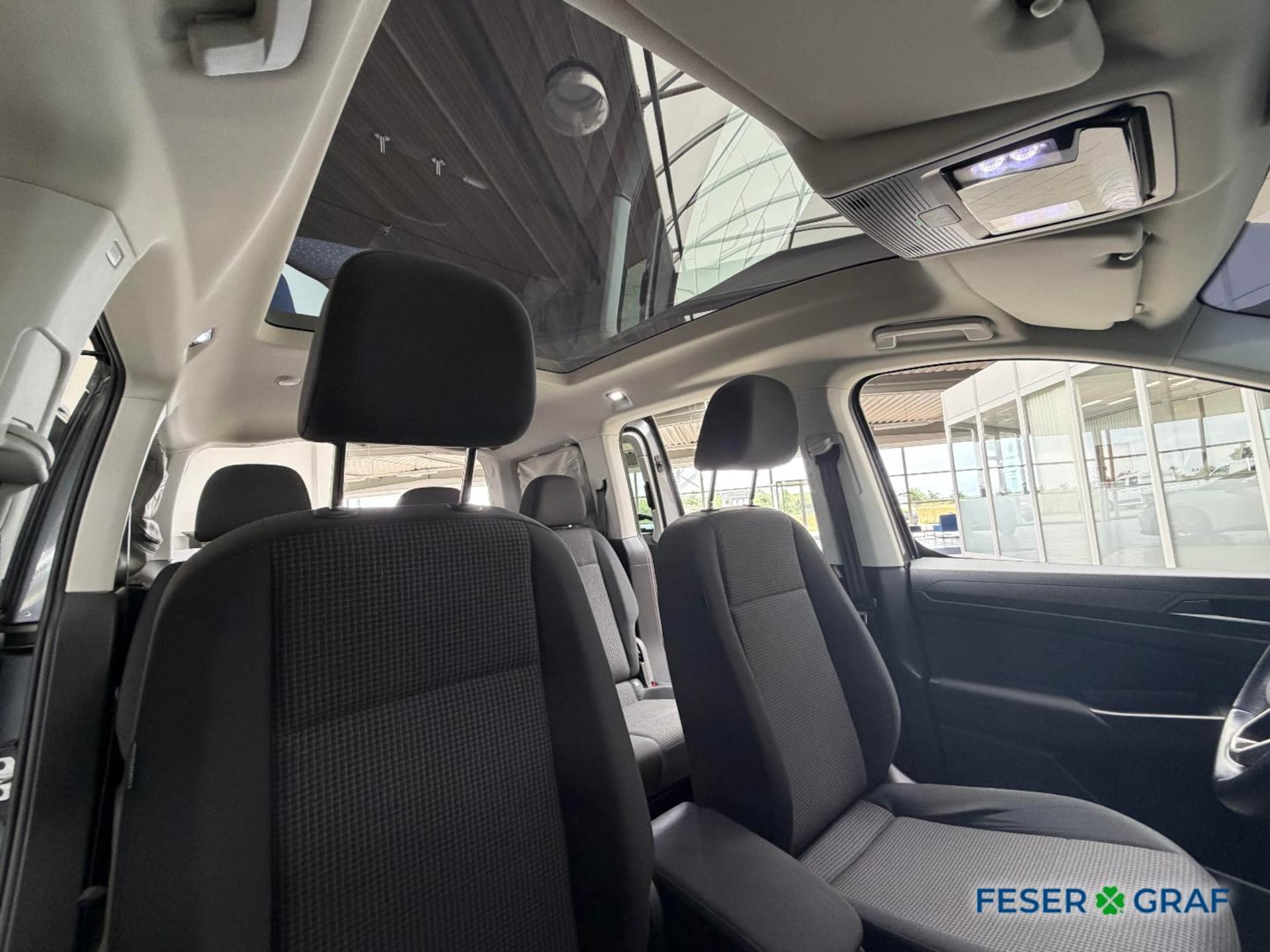 Volkswagen Caddy California