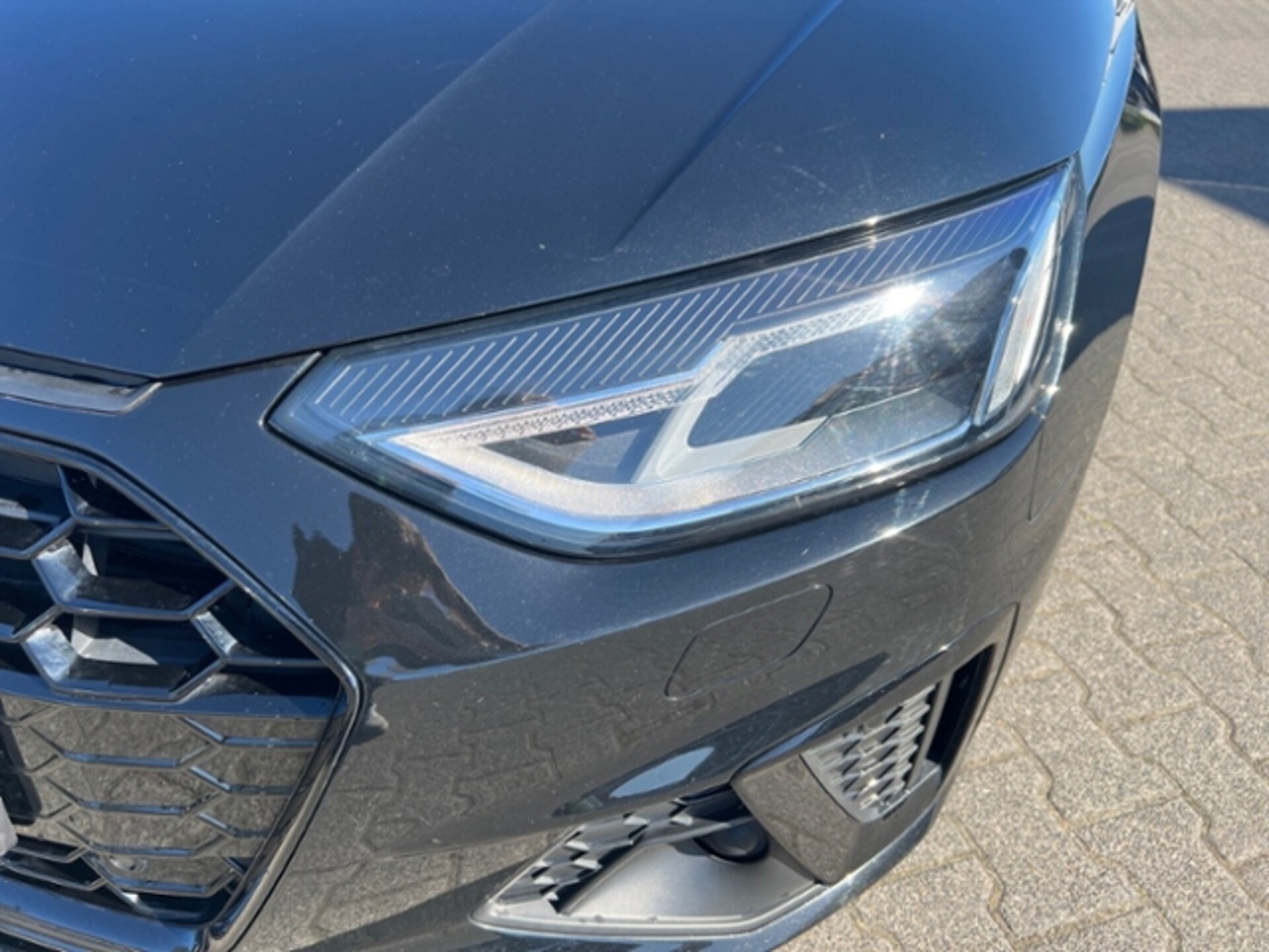 Audi A4 Avant S line
